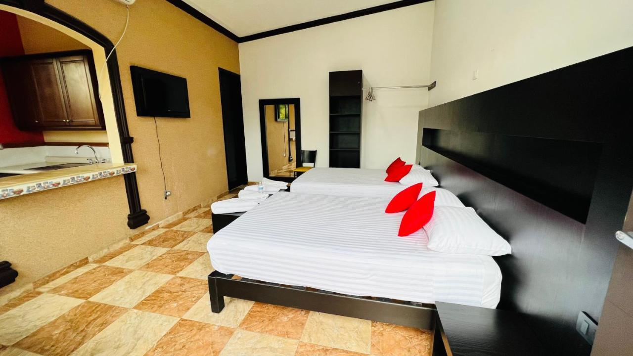 Hotel Villa Pralaya Jiutepec Exteriör bild