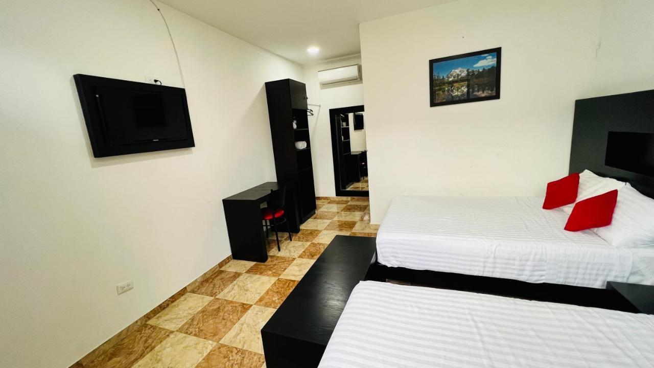 Hotel Villa Pralaya Jiutepec Exteriör bild