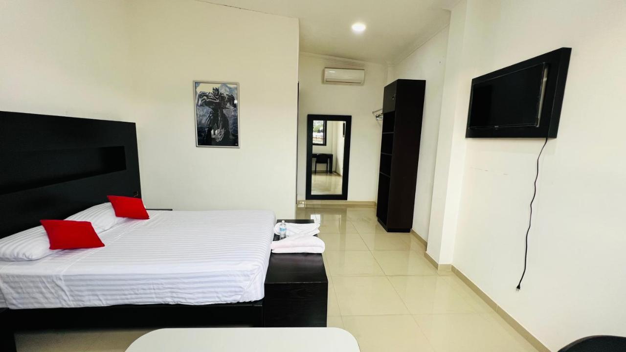 Hotel Villa Pralaya Jiutepec Exteriör bild